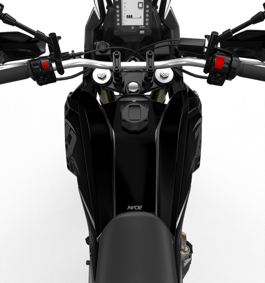 Black#color_black